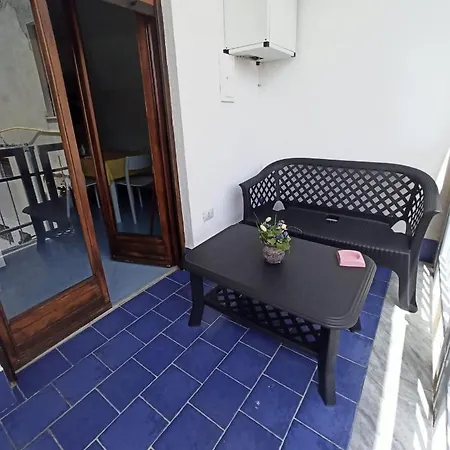 Mondello Valdesi شقة باليرمو